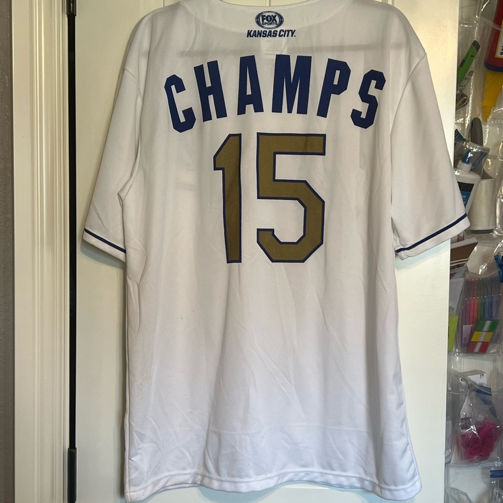 KC Royals 2015 Jersey - Picture 2 of 4
